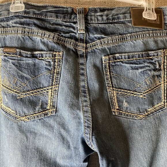 Ariat M5 Jeans Mens Size 35x32 Blue Denim Straight Fit/ Straight Leg Faded - Picture 10 of 12